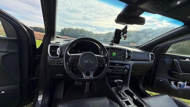 Grau Gebraucht 2017 Kia Sportage GT-Line SUV | 13.500 € (Guter Preis) - Bild 1/4