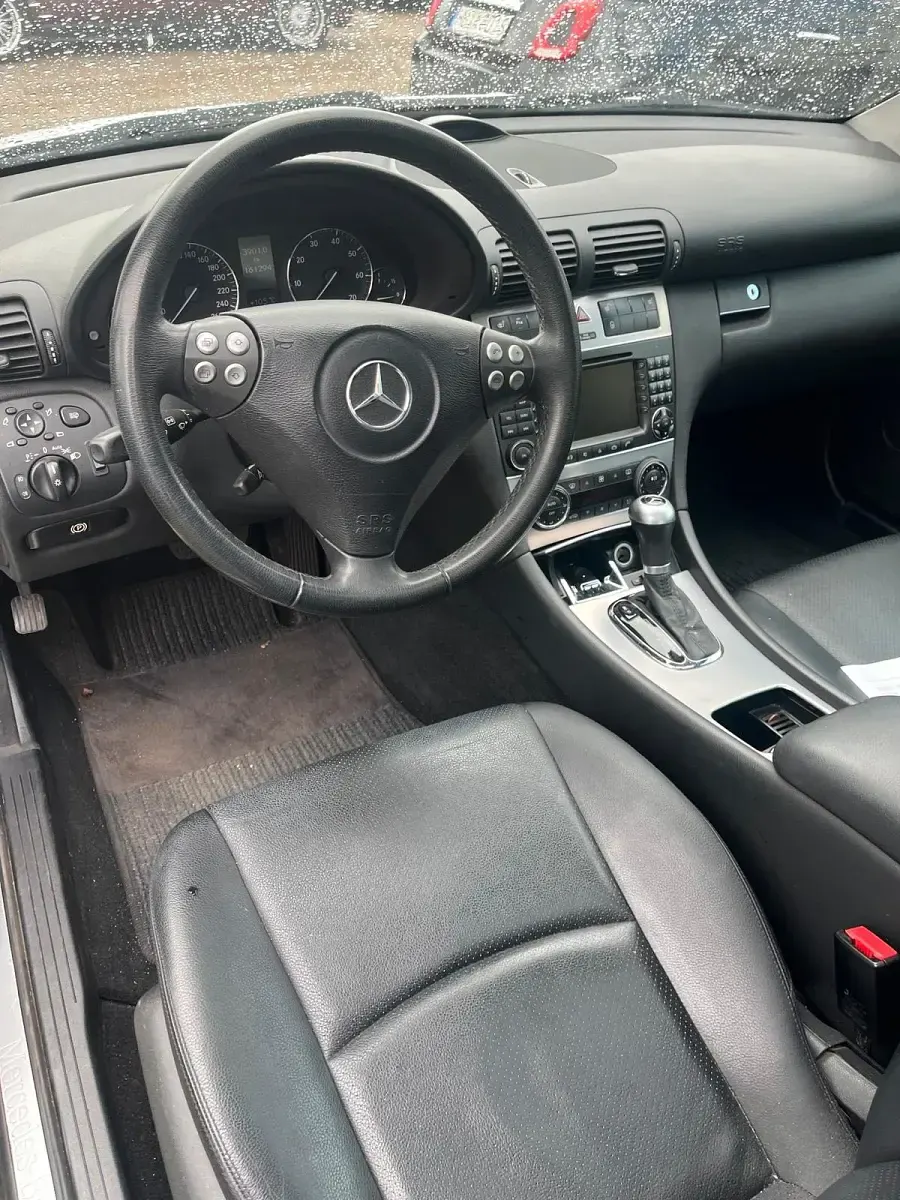 Gebraucht Mercedes CLC230 204 PS (150 kW) 2008 Silber Kleinwagen
