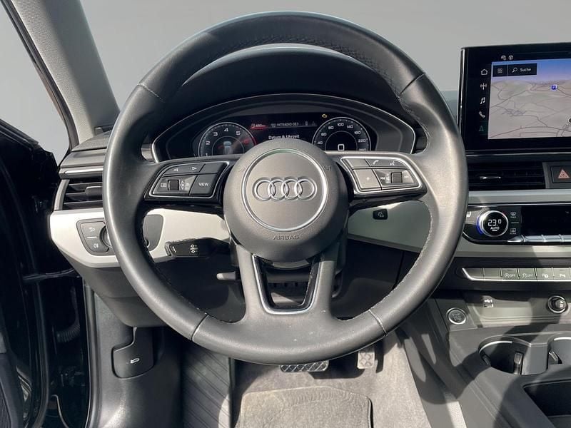 Gebraucht Audi A4 Ambiente 150 PS (110 kW) 2023 Schwarz Kombi