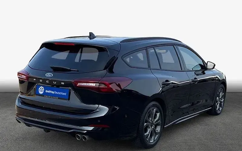 Gebraucht Ford Focus ST-Line X 116 PS (85 kW) 2025 Schwarz Kombi