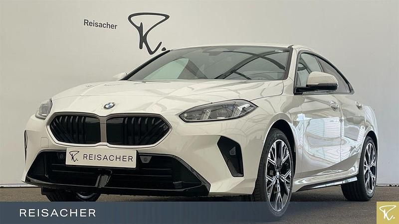 Alpinweiss Neu 2025 BMW 216 M Sport Coupé | 43.609 € - Bild 1/4