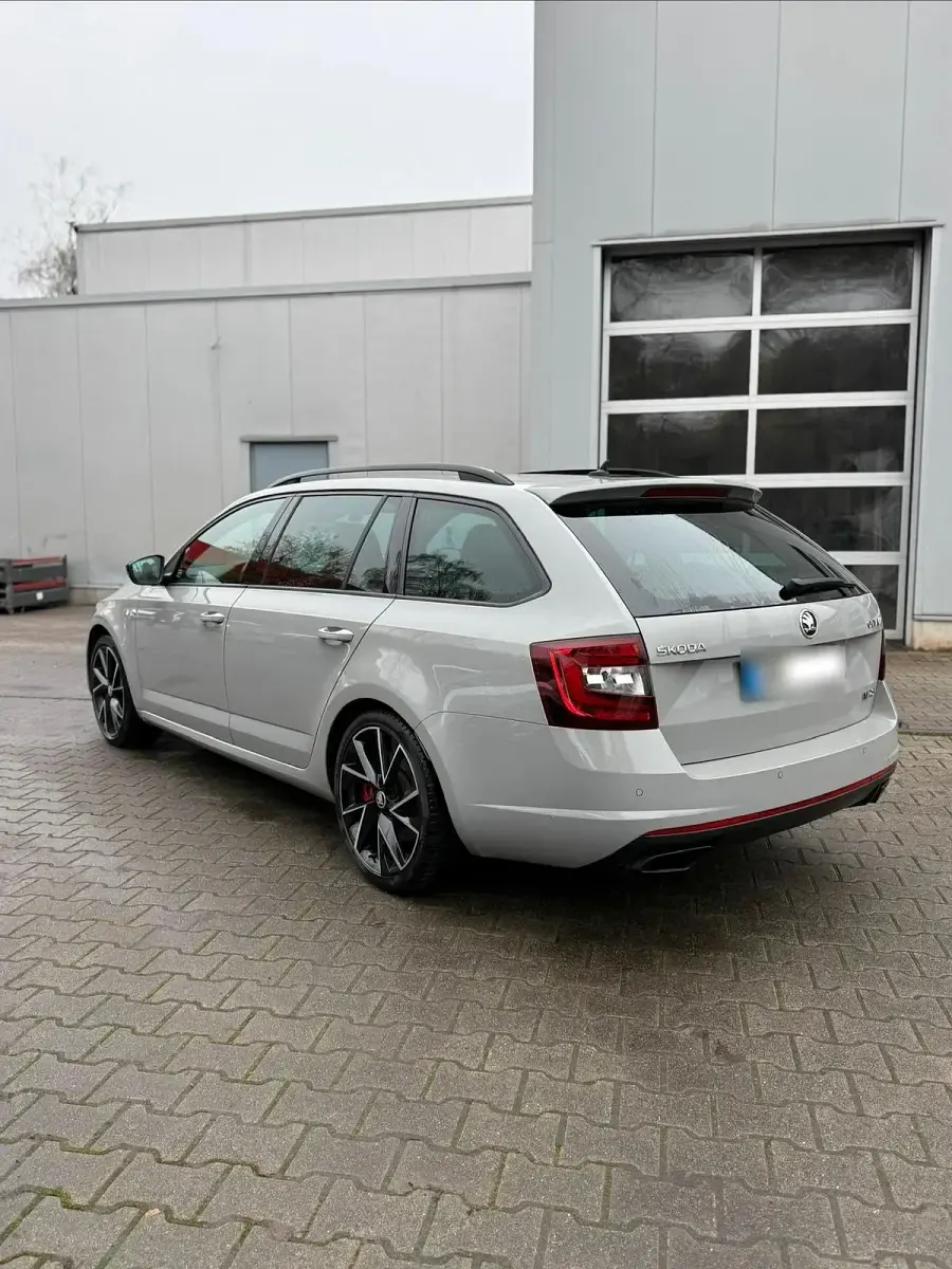 Gebraucht Skoda Octavia RS 245 PS (180 kW) 2020 Grau Kombi