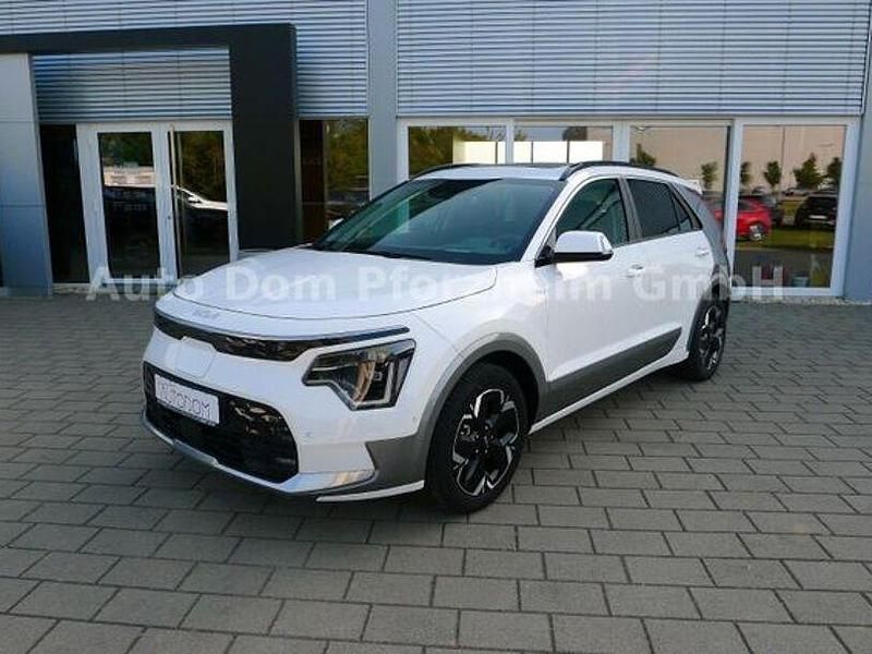 Snow white pearl (swp) Neu 2024 Kia e-Niro 2 SUV | 33.890 € (Fairer Preis) - Bild 1/4