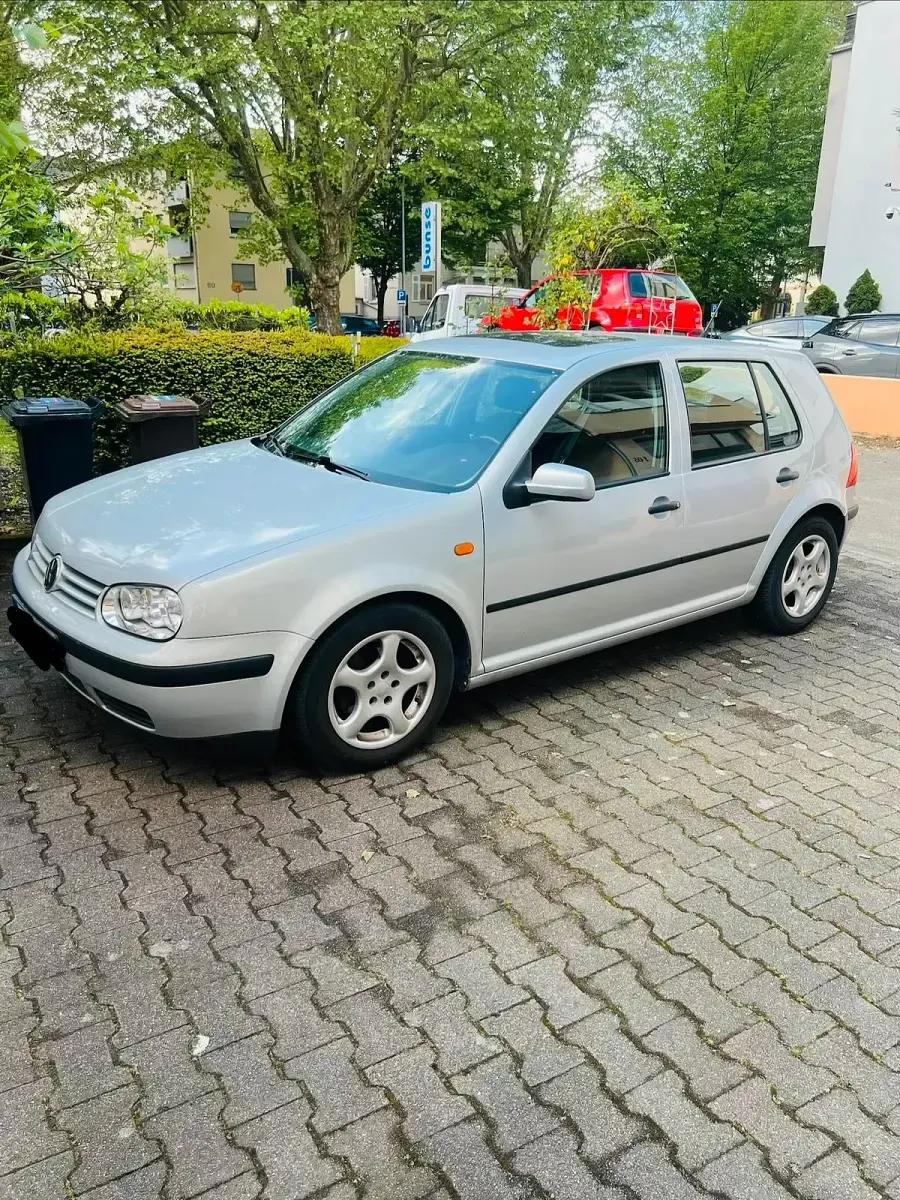 Brugt VW Golf III 101 HK (74 kW) 1998 Sølv Hatchback