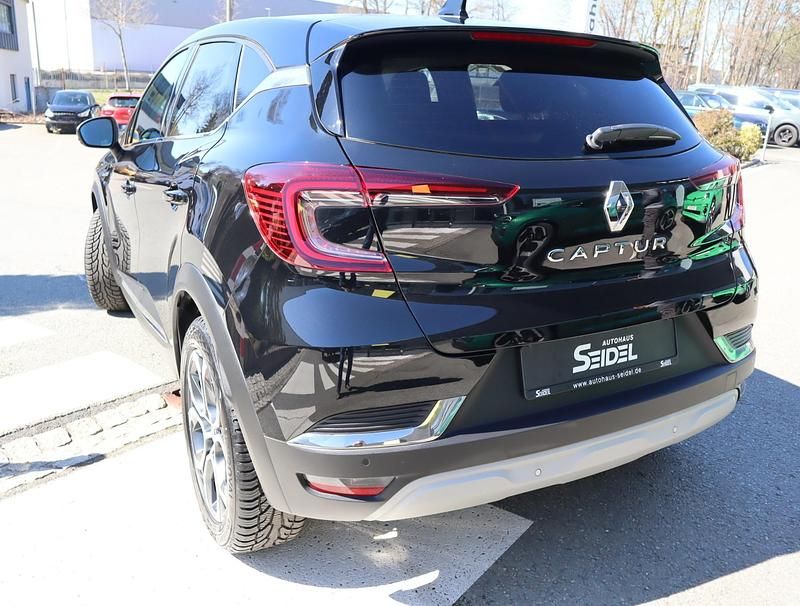 Gebraucht Renault Captur Techno 140 PS (102 kW) 2022 Schwarz SUV