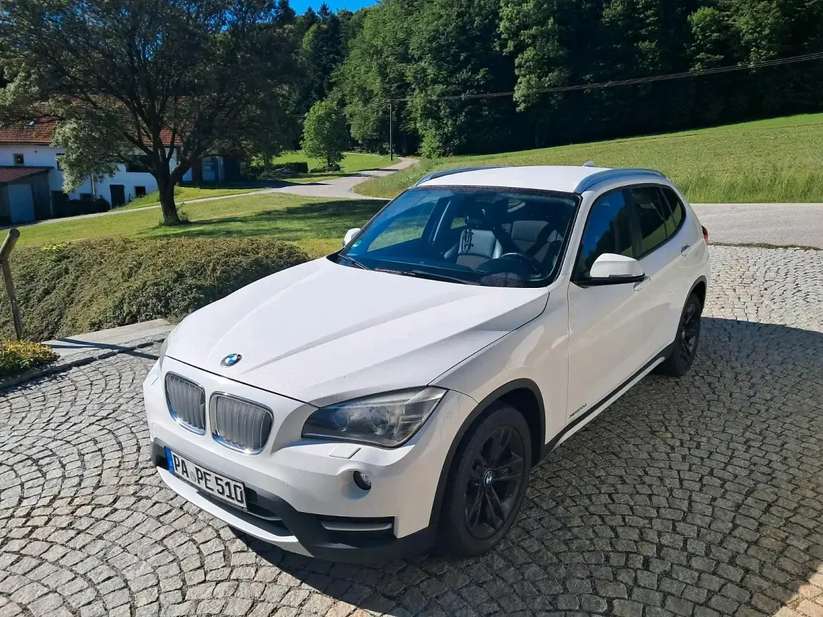 Gebraucht BMW X1 184 PS (135 kW) 2013 Weiß SUV