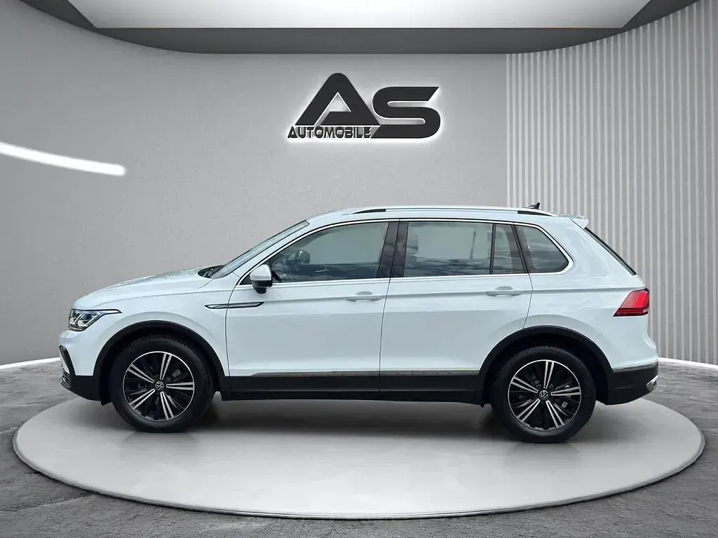 Używany VW Tiguan Elegance 150 KM (110 kW) 2021 Biały SUV