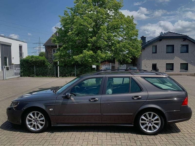 Grau Gebraucht 2006 Saab 9-5 Kombi | 4.890 € (Guter Preis) - Bild 1/4
