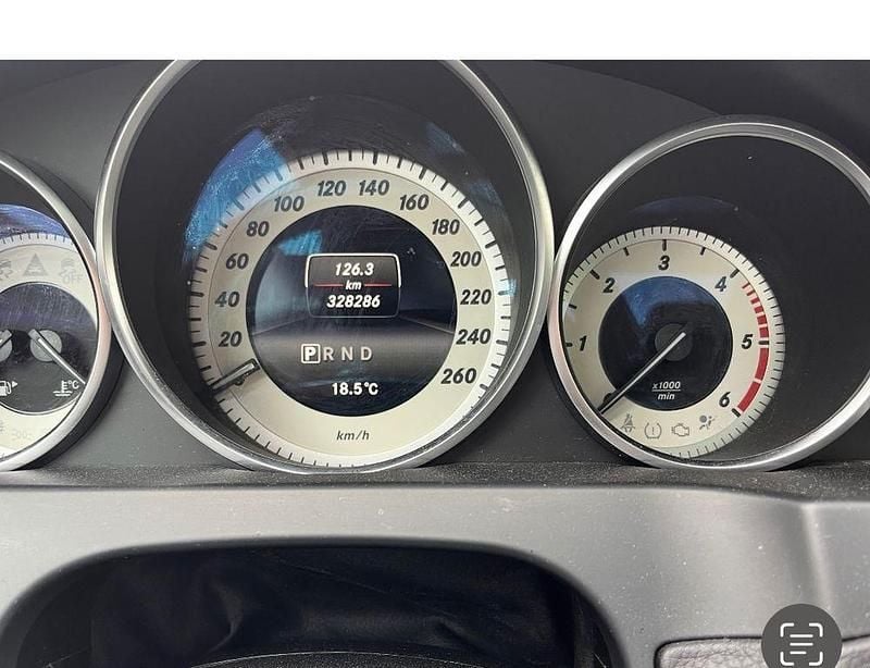 Gebraucht Mercedes E350 252 PS (185 kW) 2013 Schwarz Coupé