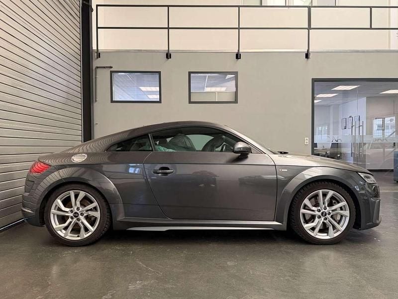 Gebraucht Audi TT S-Line 245 PS (180 kW) 2022 Grau Coupé