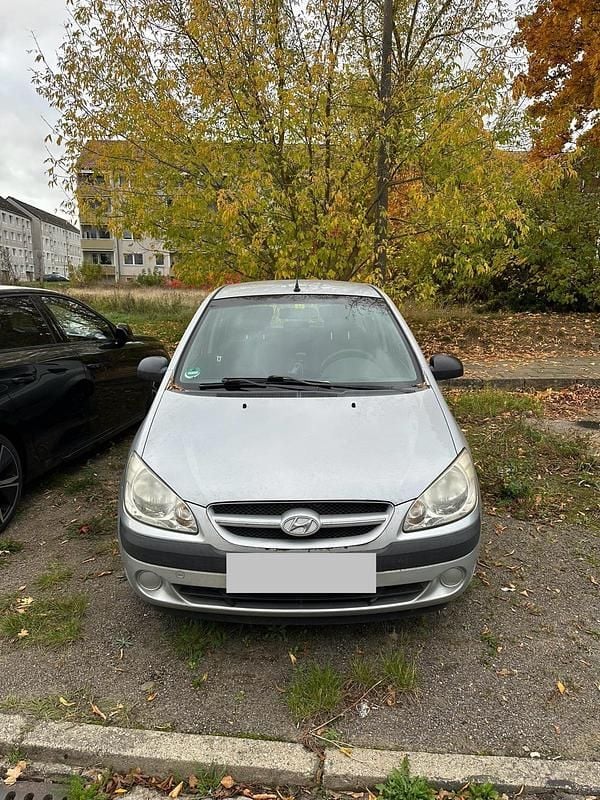 Silber Gebraucht 2006 Hyundai Getz Kleinwagen | 400 € (Superpreis) - Bild 1/4