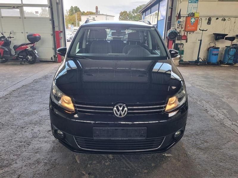 Gebraucht VW Touran Comfortline 105 PS (77 kW) 2012 Schwarz Van / Kleinbus