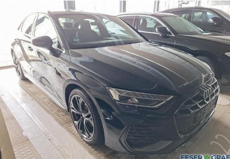 Gebraucht Audi A3 Ambiente 150 PS (110 kW) 2025 Mythosschwarz metallic Limousine