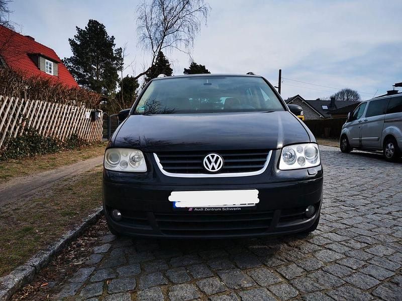 Gebraucht VW Touran Highline 140 PS (102 kW) 2006 Schwarz Van / Kleinbus