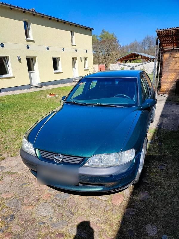 Usata Opel Vectra 1998 Berlina