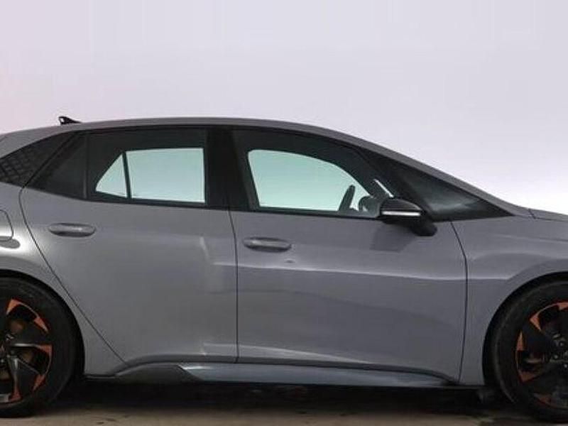 Second-hand Cupra Born 150 kW (204 CP) 2022 Gri Hatchback