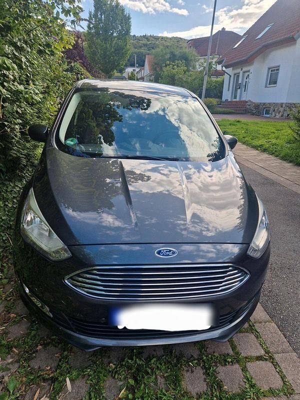 Grau Gebraucht 2018 Ford C-MAX Titanium Van / Kleinbus | 6.250 € (Superpreis) - Bild 1/4