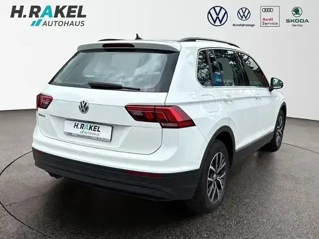 Gebraucht VW Tiguan Comfortline 150 PS (110 kW) 2019 Weiß SUV