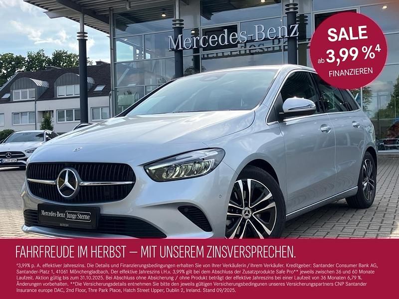 Silber Gebraucht 2024 Mercedes B200 Progressive Van / Kleinbus | 30.590 € (Guter Preis) - Bild 1/4