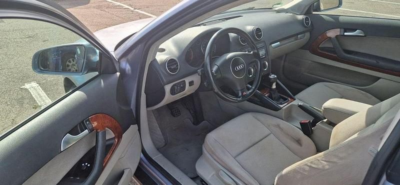 Gebraucht Audi A3 S-Line 102 PS (75 kW) 2003 Grau Kleinwagen