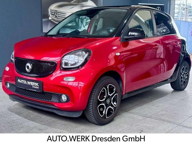 Second-hand Smart ForFour Prime 90 CP (66 kW) 2019 Negru Hatchback