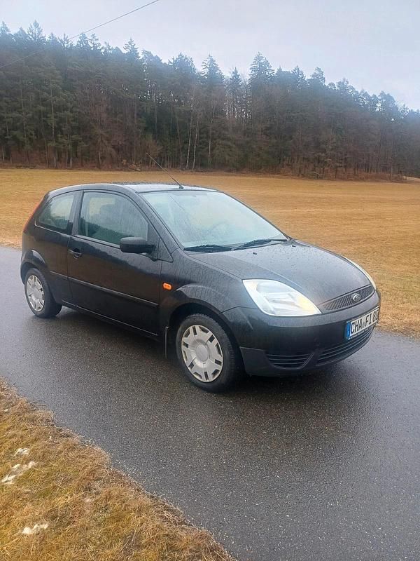 Gebraucht Ford Fiesta 80 PS (58 kW) 2003 Schwarz Kleinwagen