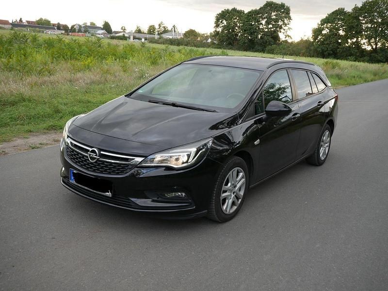 Gebraucht 2016 Opel Astra Kombi | 7.290 € (Fairer Preis) - Bild 1/4