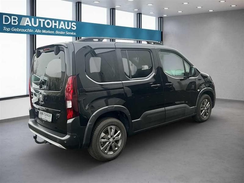 Gebraucht Peugeot Rifter Allure 131 PS (96 kW) 2023 Schwarz Van / Kleinbus