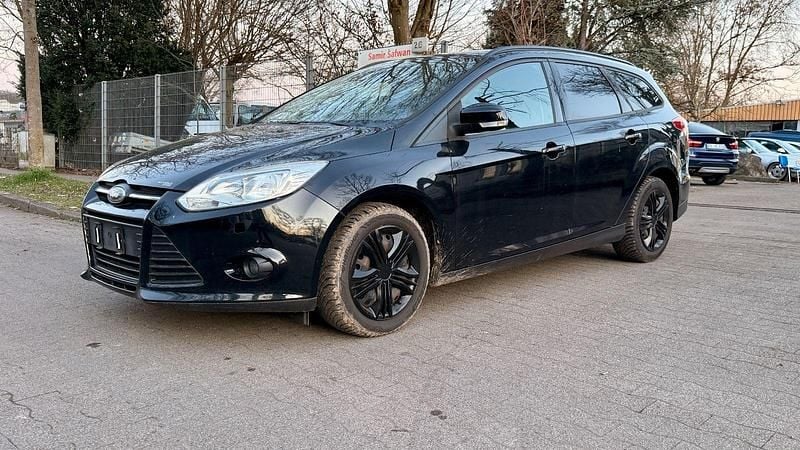 Gebraucht Ford Focus 125 PS (91 kW) 2013 Schwarz Kombi