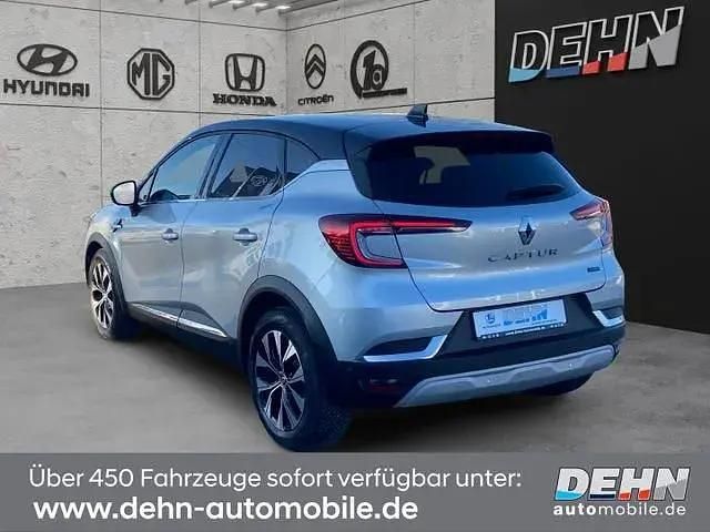 Second-hand Renault Captur Techno 143 CP (105 kW) 2024 Gri SUV