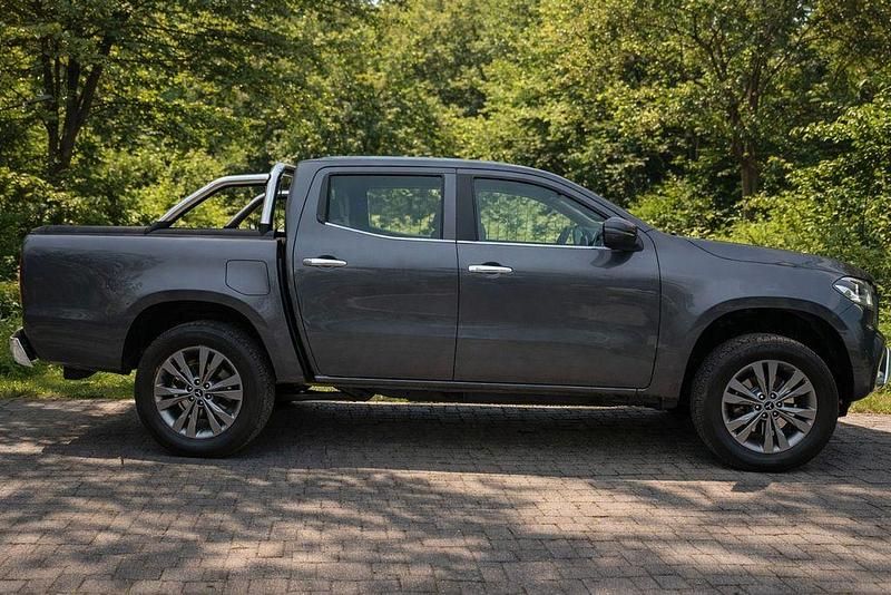 Gebraucht Mercedes X250 190 PS (139 kW) 2018 Grau Pickup