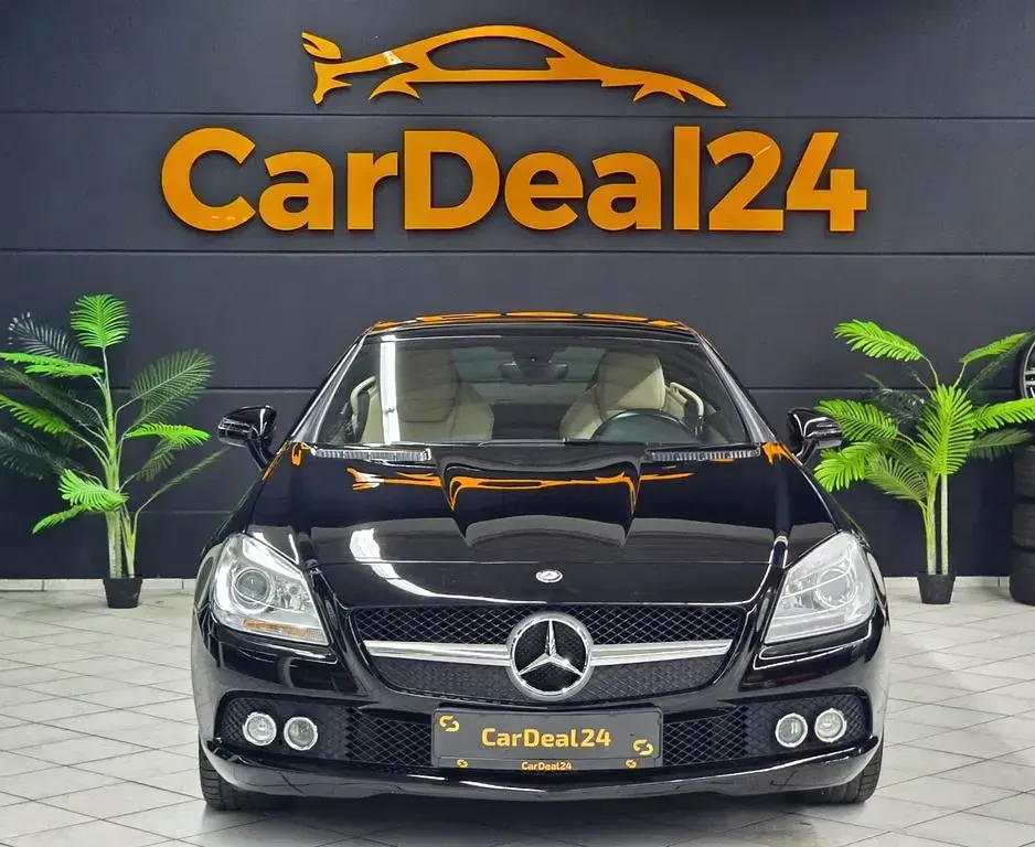 Gebraucht Mercedes SLK250 204 PS (150 kW) 2015 Schwarz Cabrio