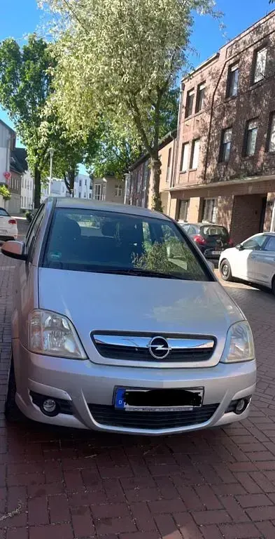 Usata Opel Meriva Edition 90 CV (66 kW) 2009 Grigio Monovolume