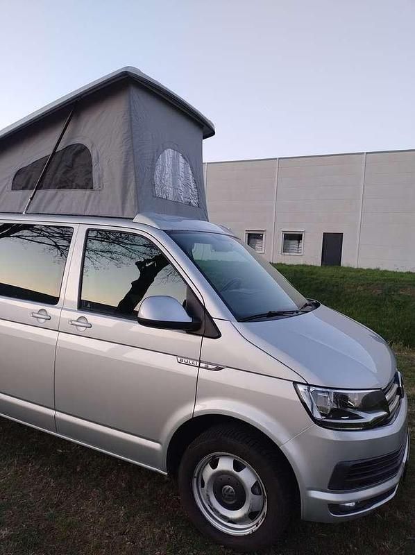 Silber Gebraucht 2018 VW T6 Van | 35.500 € - Bild 1/4