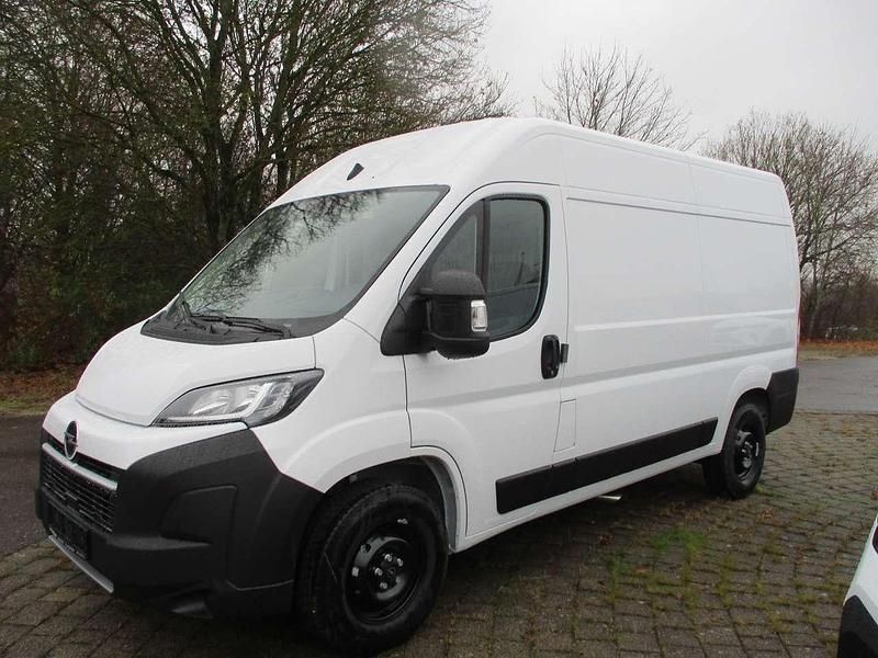 Neu Opel Movano 179 PS (131 kW) 2025 Lackierung weiss standard Van