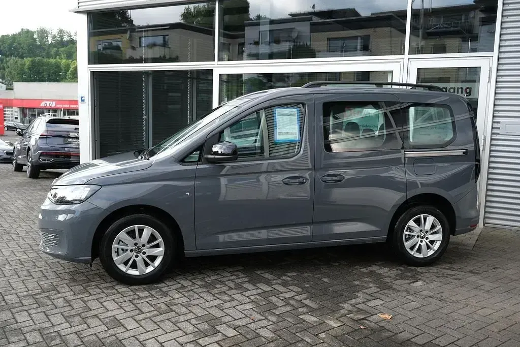 Neu VW Caddy Life 116 PS (85 kW) 2026 Pure grey Van / Kleinbus