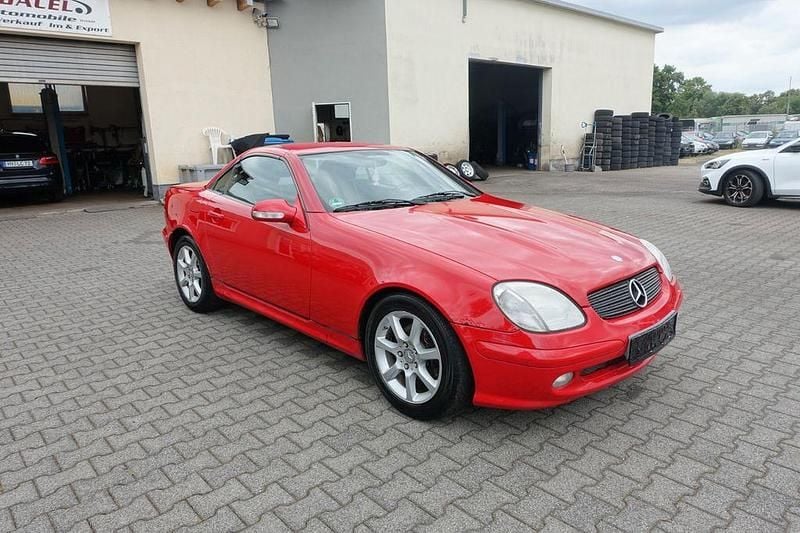 Rot Gebraucht 2001 Mercedes SLK200 Cabrio | 990 € (Superpreis) - Bild 1/4