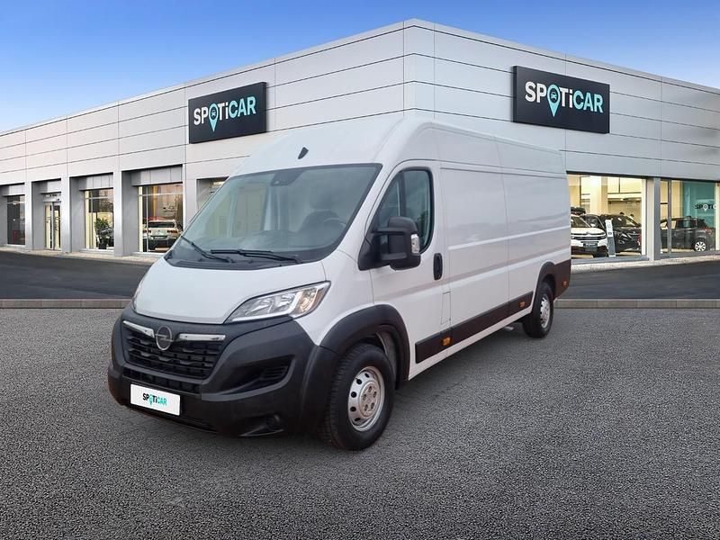 Weiß Gebraucht 2024 Opel Movano Edition Van | 27.990 € (Guter Preis) - Bild 1/1