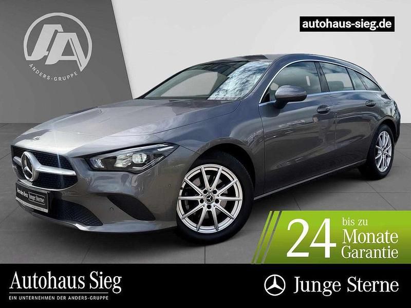 Grau mountaingrau Gebraucht 2023 Mercedes CLA200 Kombi | 27.394 € (Fairer Preis) - Bild 1/3