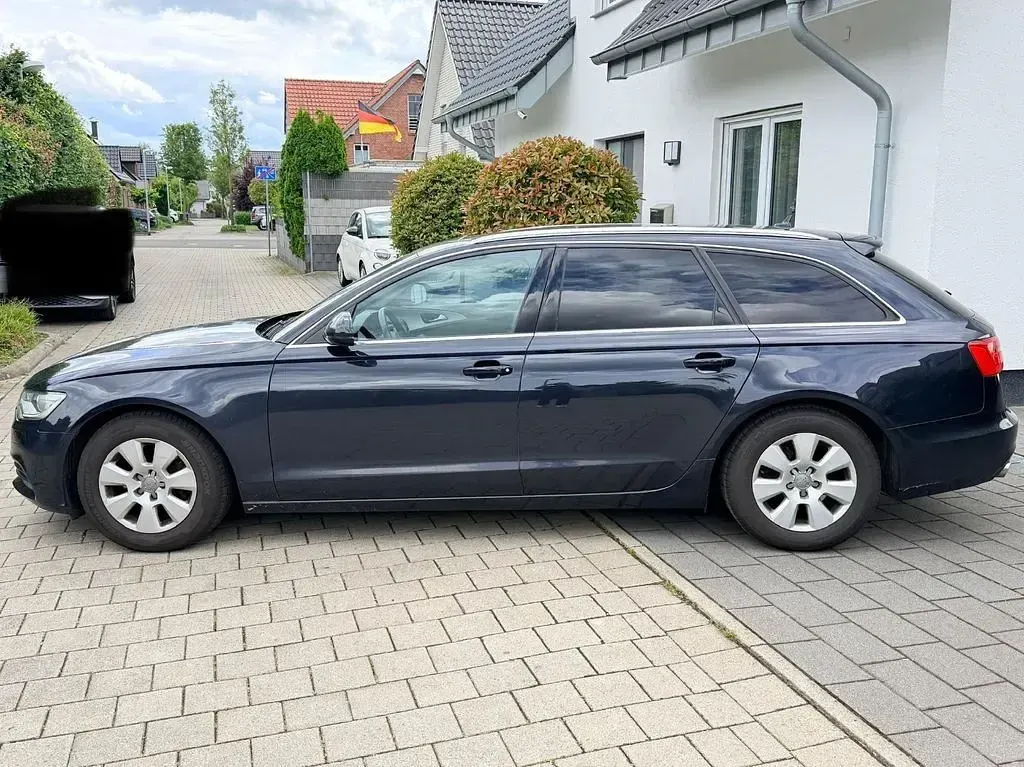 Gebraucht Audi A6 177 PS (130 kW) 2014 Blau Kombi