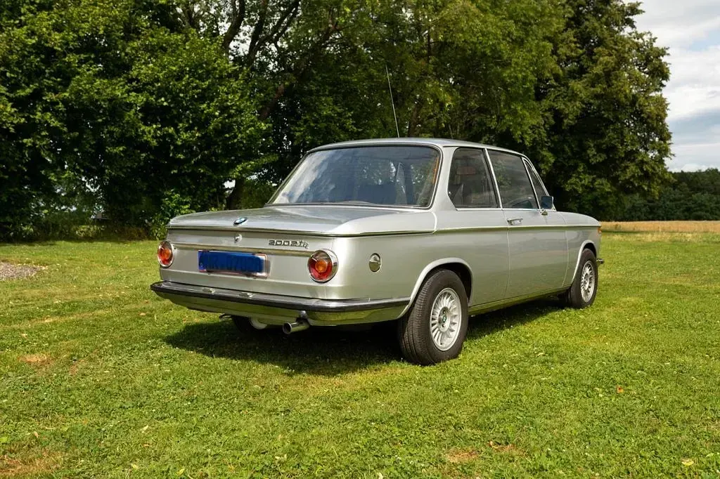 Gebraucht BMW 2002 131 PS (96 kW) 1973 Silber Limousine