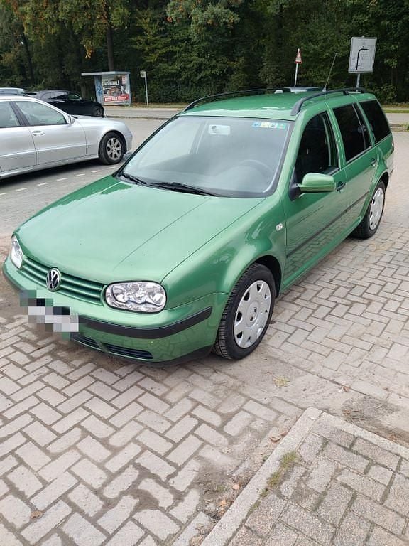 Gebraucht VW Golf IV 105 PS (77 kW) 2000 Grün Kombi
