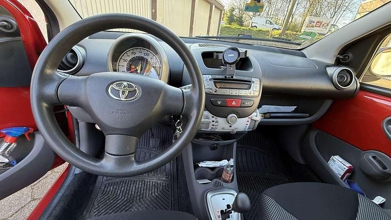 Gebraucht 2011 Toyota Aygo Club Kleinwagen | 5.500 € - Bild 1/4