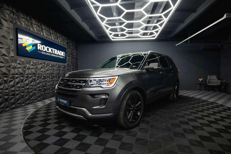 Grau Gebraucht 2019 Ford Explorer SUV | 28.990 € - Bild 1/3