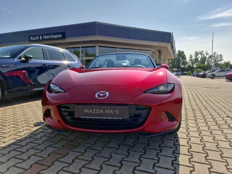 Gebraucht Mazda MX5 Exclusive-Line 132 PS (97 kW) 2025 Soul red crystal m Cabrio