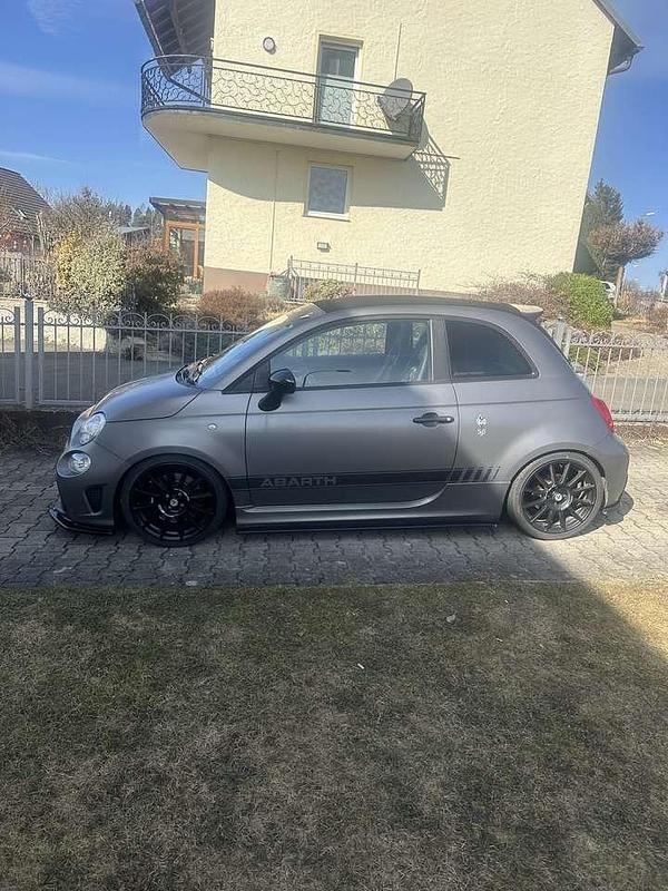 Gebraucht Abarth 595C Esseesse 180 PS (132 kW) 2020 Grau Cabrio