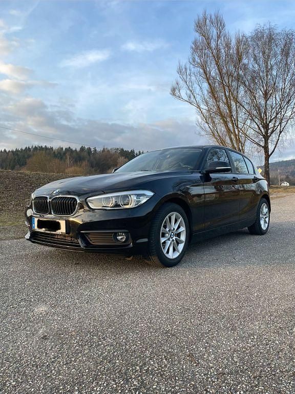 Gebraucht BMW 118 136 PS (100 kW) 2018 Schwarz Kleinwagen