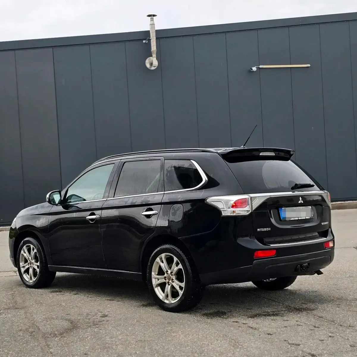 Gebraucht Mitsubishi Outlander 150 PS (110 kW) 2013 Schwarz SUV