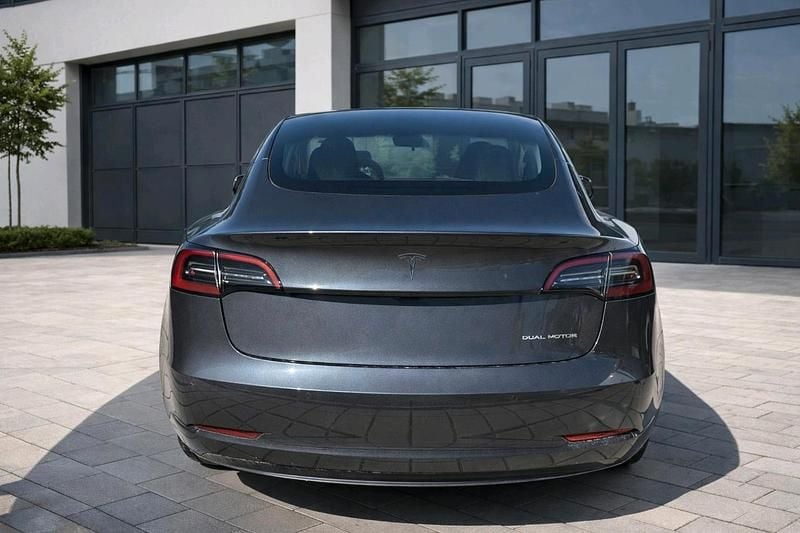 Gebraucht Tesla Model 3 367 kW (500 PS) 2022 Grau Limousine