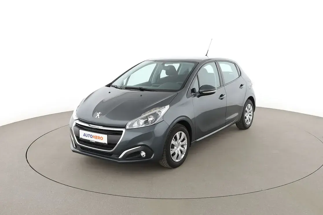 Gebraucht Peugeot 208 Active 82 PS (60 kW) 2016 Kleinwagen